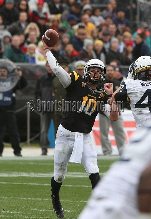 122912 Kraft SA-030.JPG - Dec 29, 2012; San Francisco, CA, USA; Arizona State Sun Devils quarterback Taylor Kelly passes against the Navy Midshipmen in the 2012 Kraft Fighting Hunger Bowl at AT&T Park.